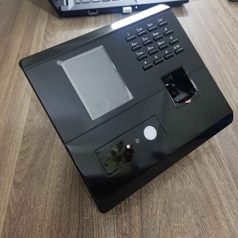 Máy chấm công Ronald Jack MB500vl có WIFI